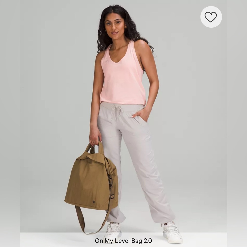 lululemon on my level 2.0 tote bag - Picture 2 of 11